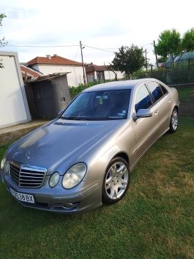 Mercedes-Benz E 320 