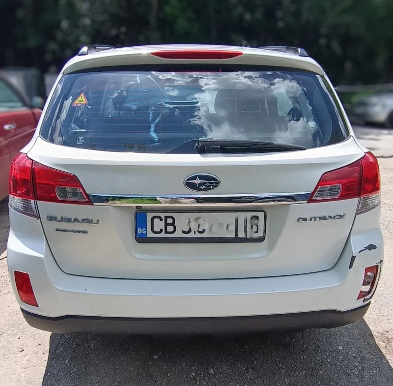 Subaru Outback 2.5 + газова уредба, Спешно!!!, снимка 5 - Автомобили и джипове - 45931458