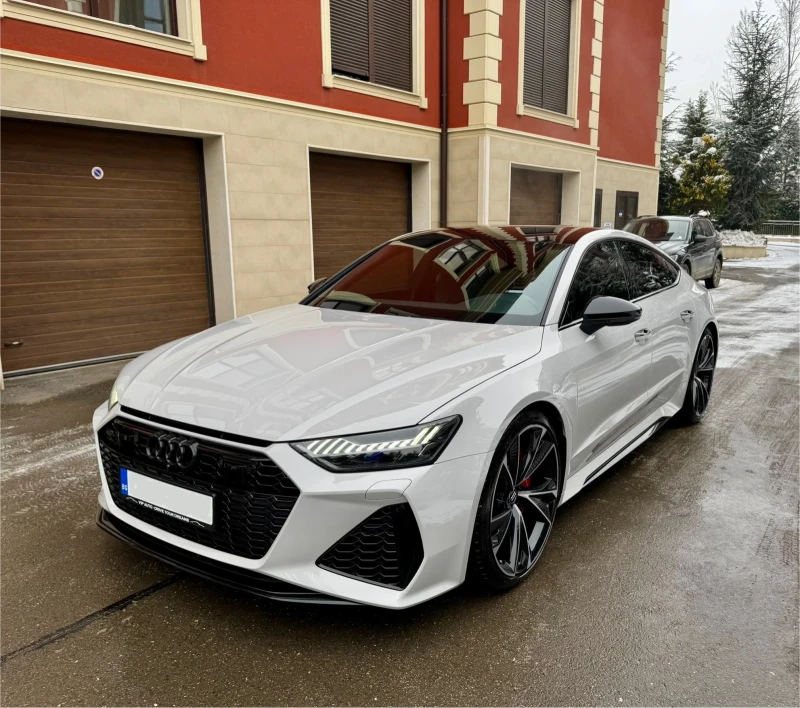 Audi Rs7 LASER* CERAMIC* B&O* ГОТОВ ЛИЗИНГ , снимка 3 - Автомобили и джипове - 47221914