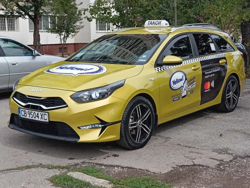 Kia Ceed ТОП  ОФЕРТА, снимка 1 - Автомобили и джипове - 47247724