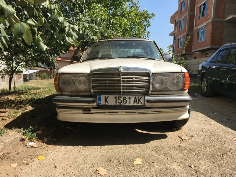 Mercedes-Benz 123 240D, снимка 5 - Автомобили и джипове - 47355644