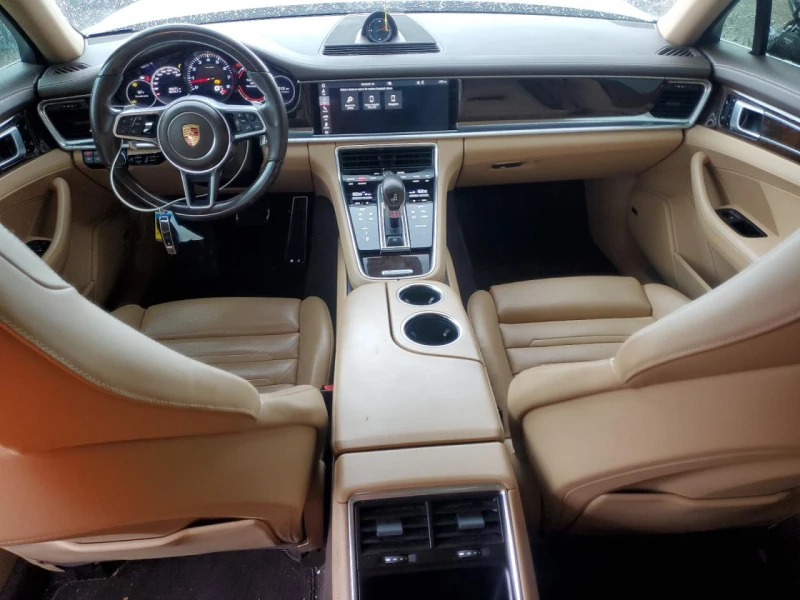 Porsche Panamera 4S, снимка 8 - Автомобили и джипове - 48372189