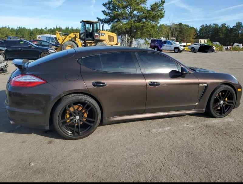 Porsche Panamera, снимка 2 - Автомобили и джипове - 48429684