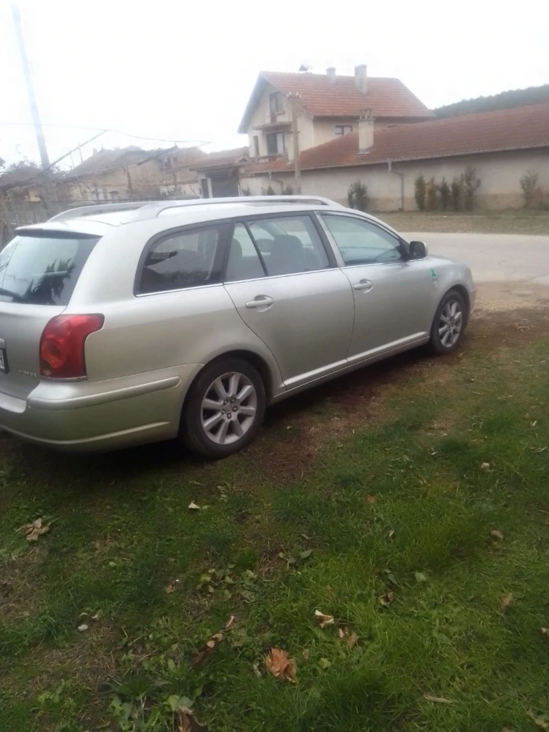 Toyota Avensis, снимка 3 - Автомобили и джипове - 48559577