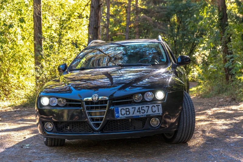 Alfa Romeo 159 sportwagon, снимка 1 - Автомобили и джипове - 48992611