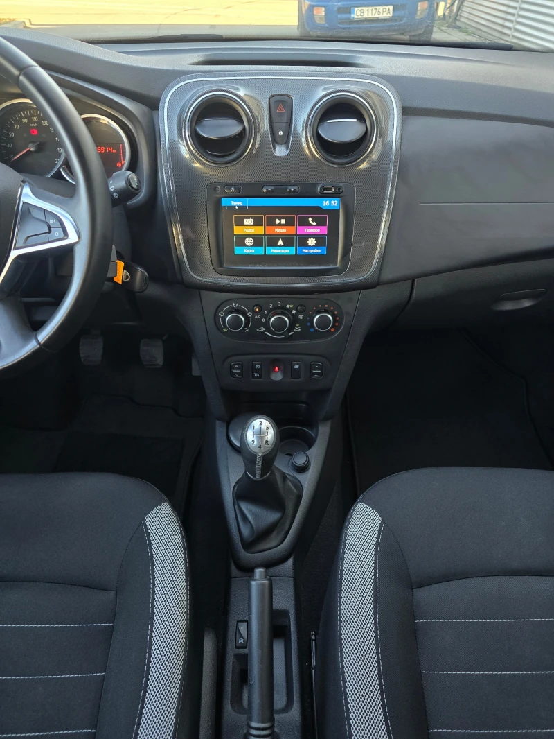 Dacia Sandero Stepway 0.9 Tce, снимка 9 - Автомобили и джипове - 49362692