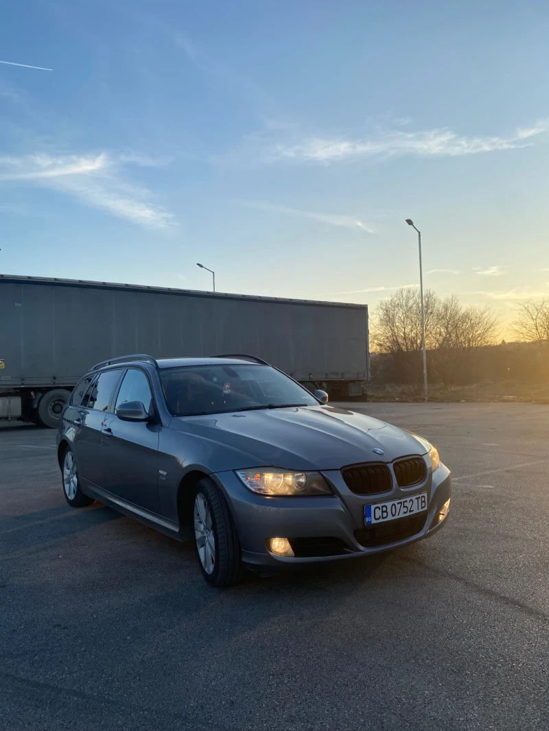 BMW 320, снимка 2 - Автомобили и джипове - 49392610