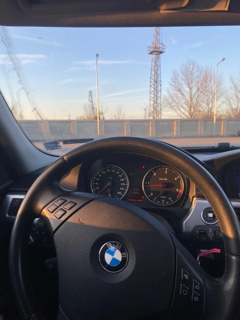 BMW 320, снимка 6 - Автомобили и джипове - 49392610