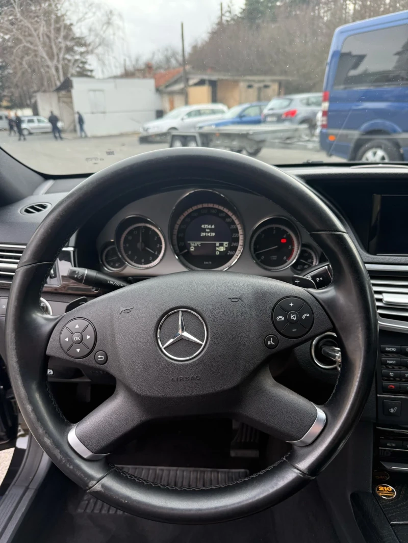 Mercedes-Benz E 350, снимка 16 - Автомобили и джипове - 49484597