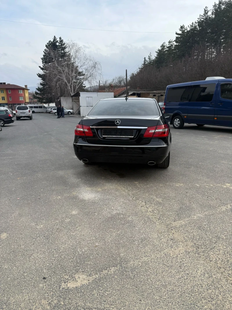 Mercedes-Benz E 350, снимка 6 - Автомобили и джипове - 49484597