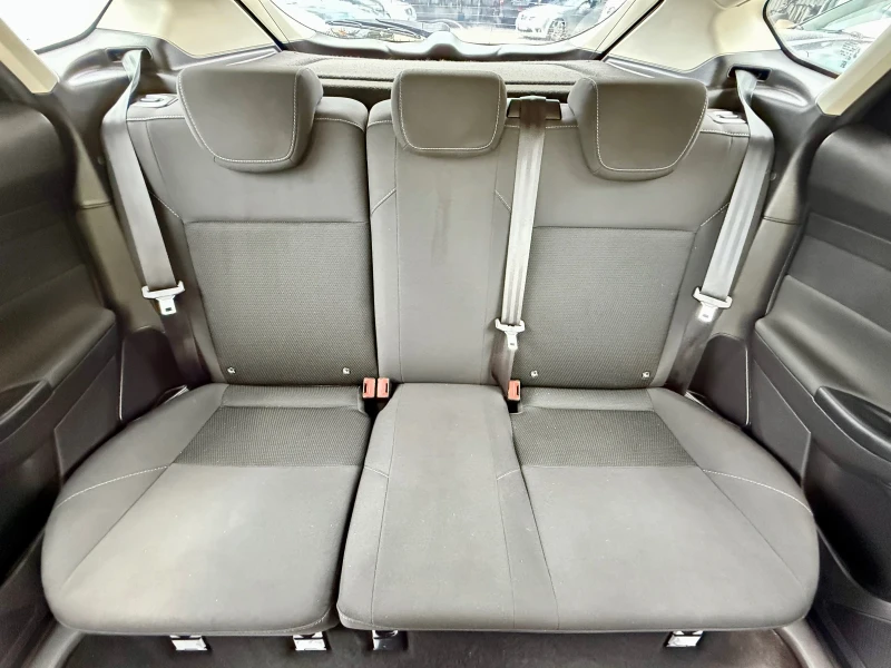 Ford Focus 1.5 TDCI EcoBlue Bussines Plus, снимка 15 - Автомобили и джипове - 51224129