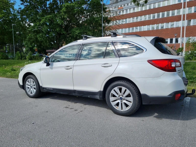 Subaru Outback 2, 0 дизел, снимка 5 - Автомобили и джипове - 51483041