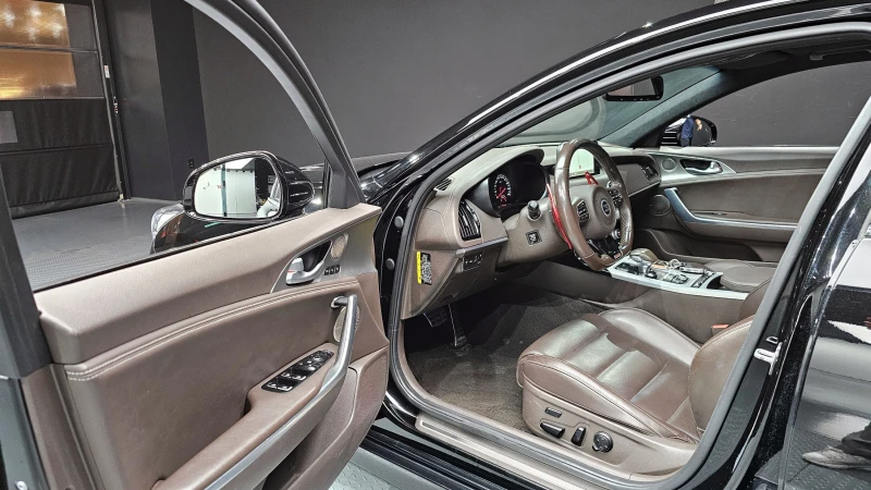 Kia Stinger 3.3T 2WD GT autogeorge.com, снимка 10 - Автомобили и джипове - 52134153