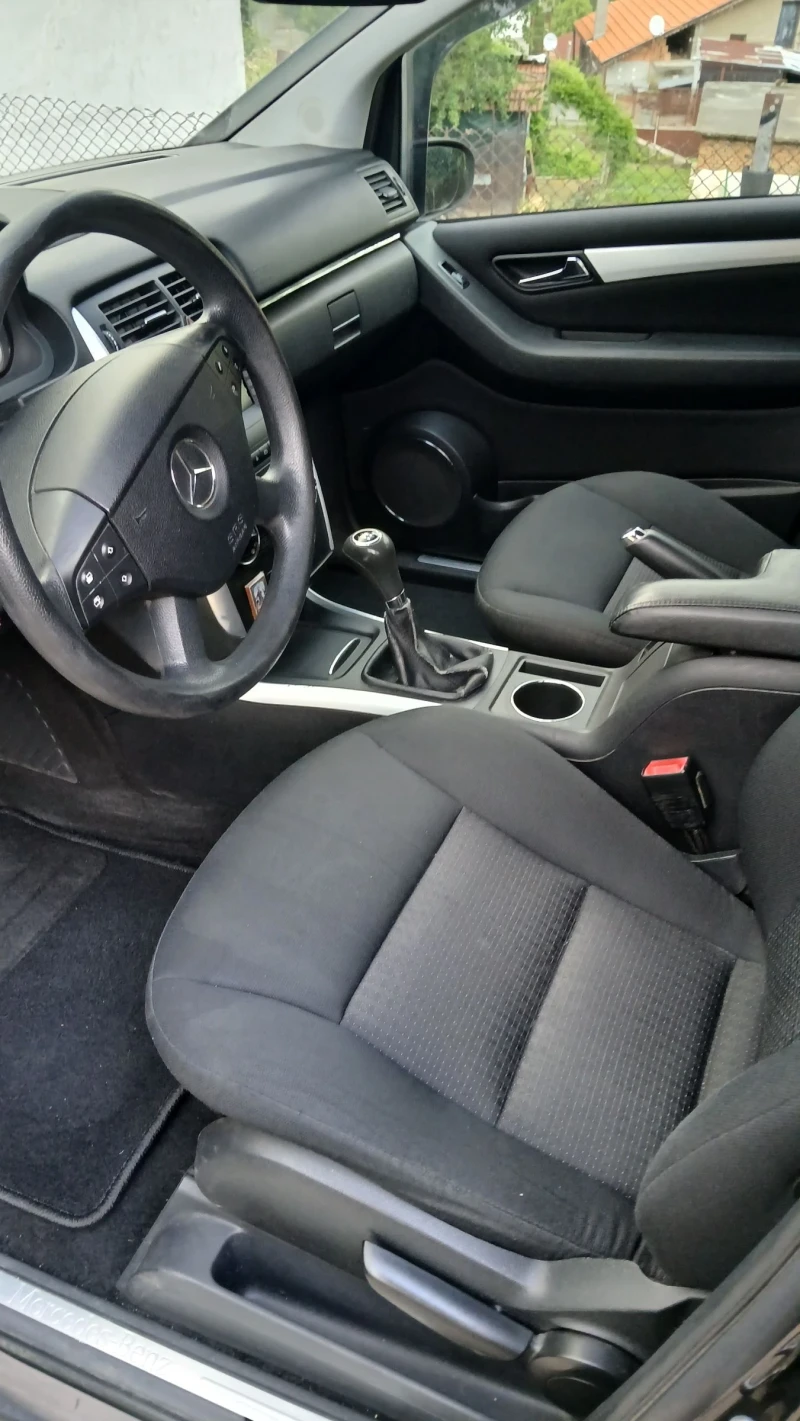 Mercedes-Benz B 170 1.7i, 116к.с, снимка 8 - Автомобили и джипове - 52391790