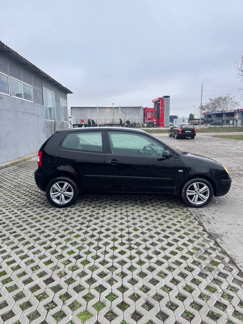 VW Polo, снимка 4 - Автомобили и джипове - 52946328