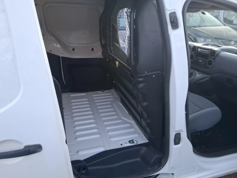 Peugeot Partner, снимка 7 - Автомобили и джипове - 53048453