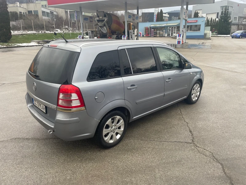 Opel Zafira 1.9 120кс., снимка 3 - Автомобили и джипове - 53098179