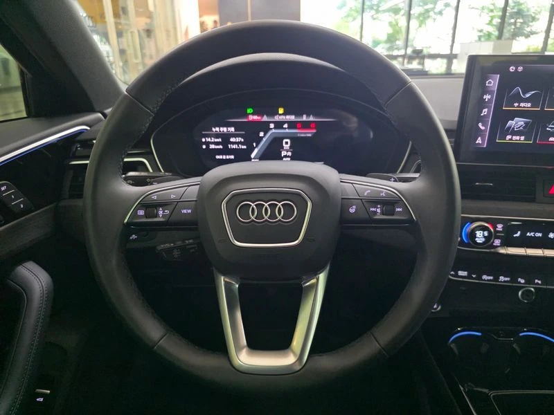 Audi A4 40 TDI Quattro Premium| 190к.с.| ВКЛ.ТЕХНОТЕСТ, снимка 13 - Автомобили и джипове - 55187796