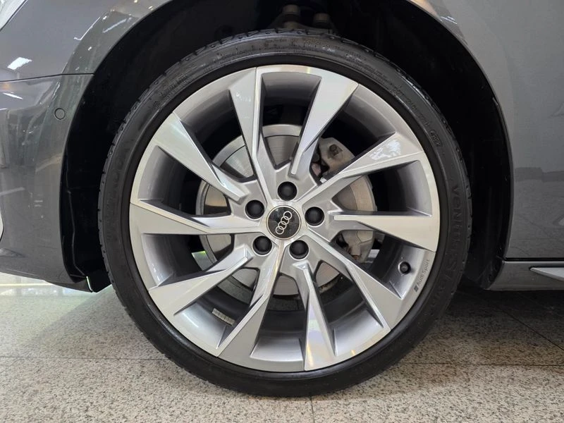 Audi A4 40 TDI Quattro Premium| 190к.с.| ВКЛ.ТЕХНОТЕСТ, снимка 5 - Автомобили и джипове - 55187796