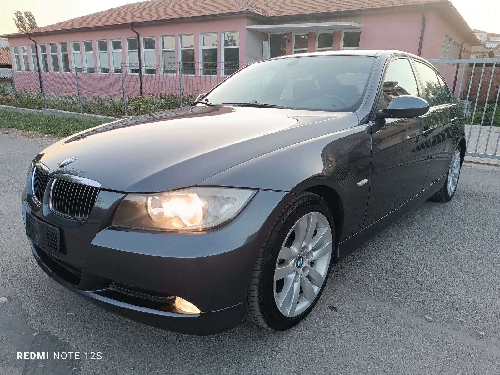 BMW 320 2.0D 163 Navi - изображение 3