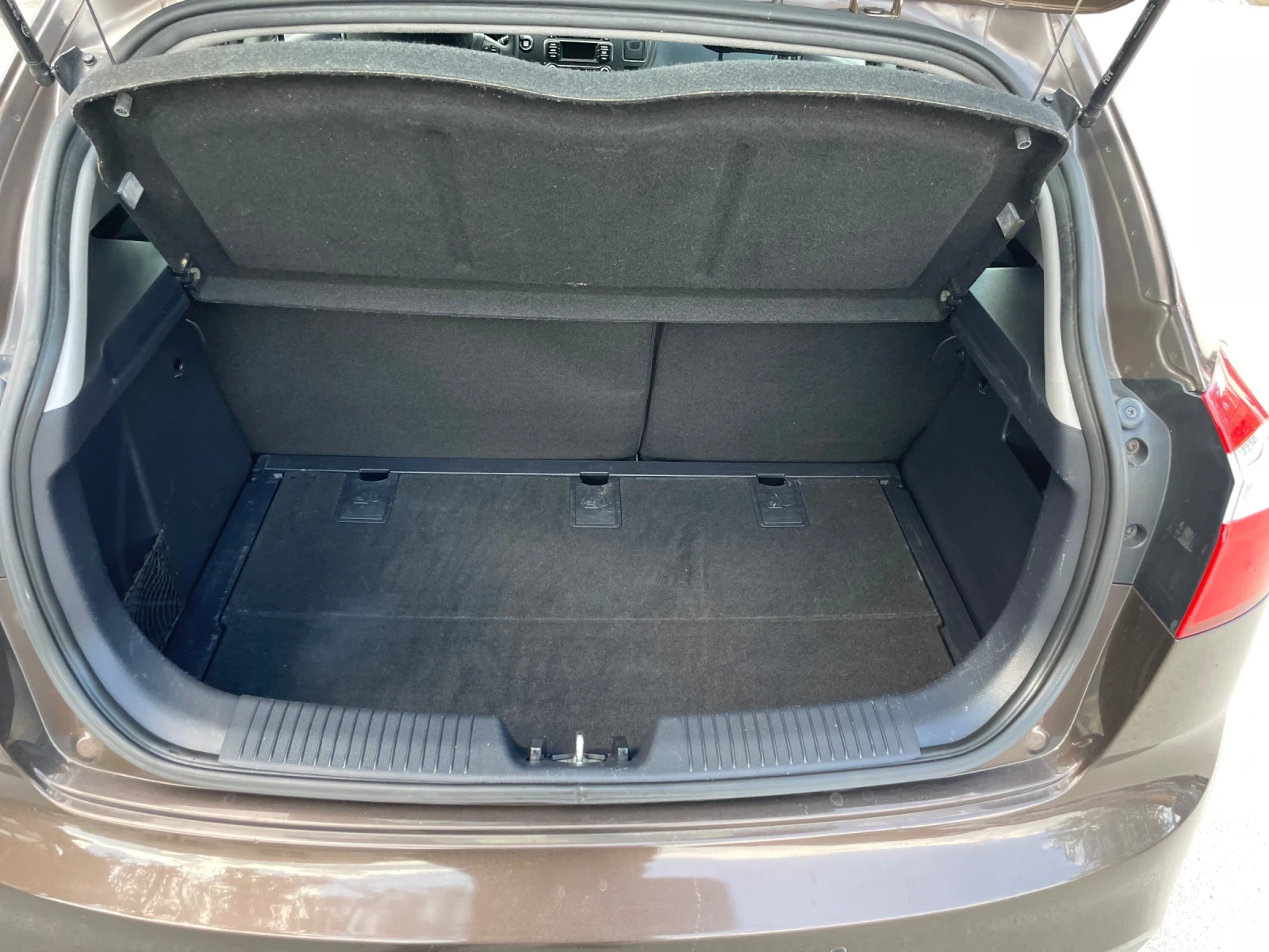 Kia Rio 1.2 Attract - изображение 10