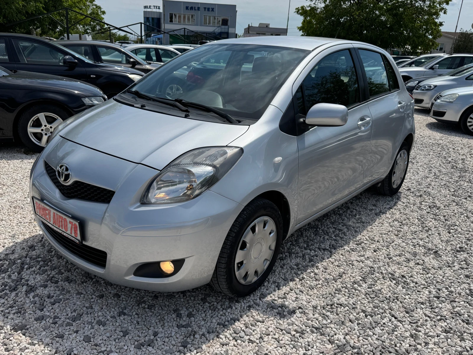 Toyota Yaris FACE КЛИМАТРОНИК - изображение 2