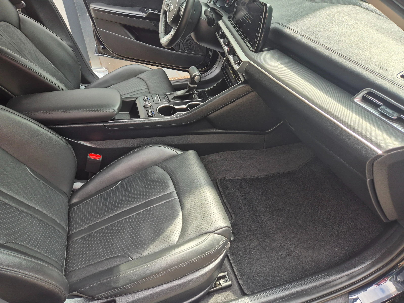 Kia K5 2.0 cm3 LPG - изображение 7