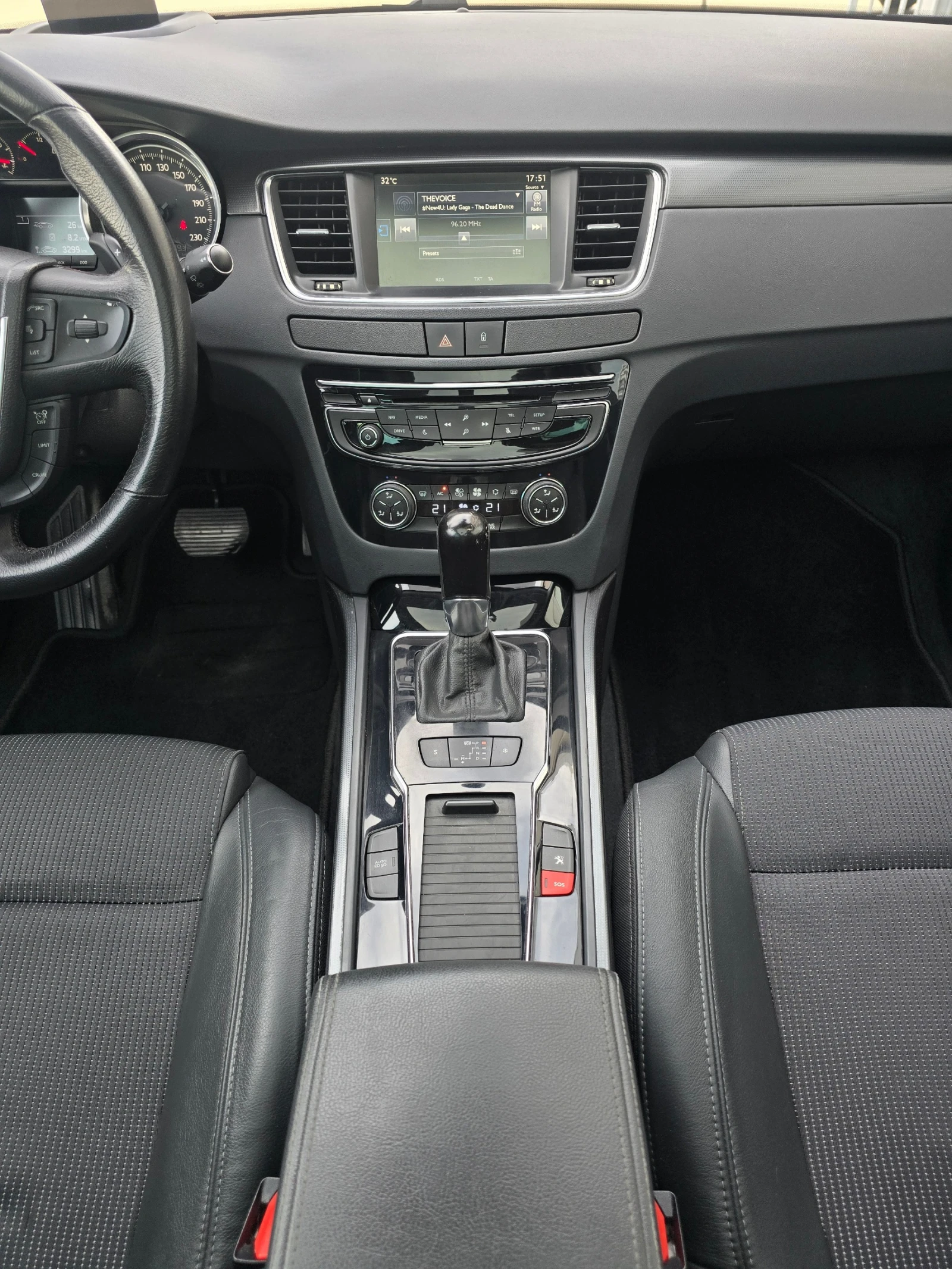 Peugeot 508 SW 2.0HDI 180 - изображение 9