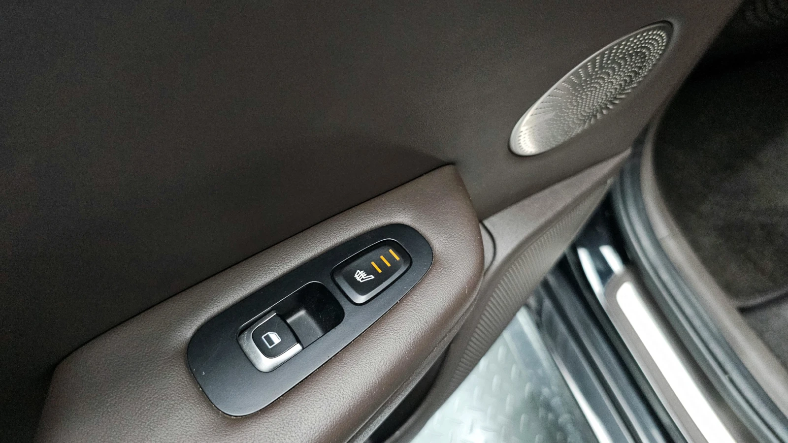 Kia Stinger 3.3T 2WD GT  | Mobile.bg   16