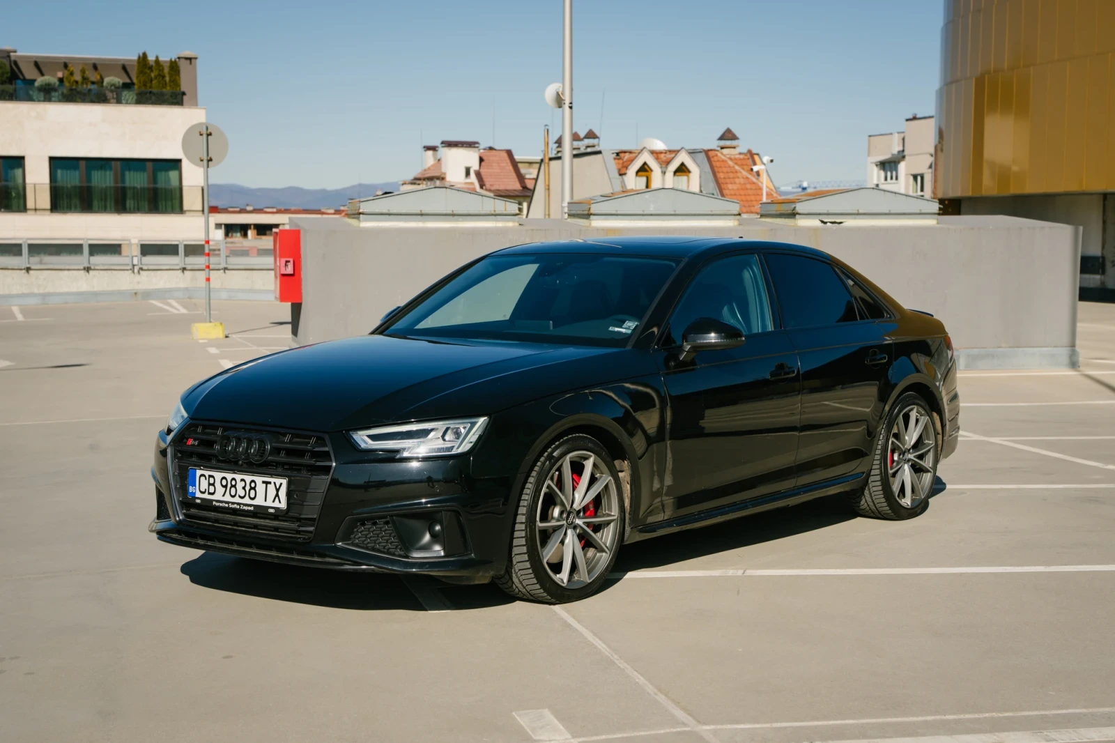 Audi S4, снимка 2 - Автомобили и джипове - 53918810