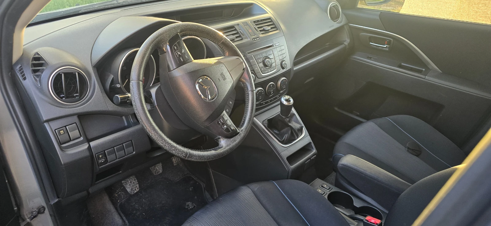 Mazda 5 1.6d 7места, снимка 13 - Автомобили и джипове - 54100693