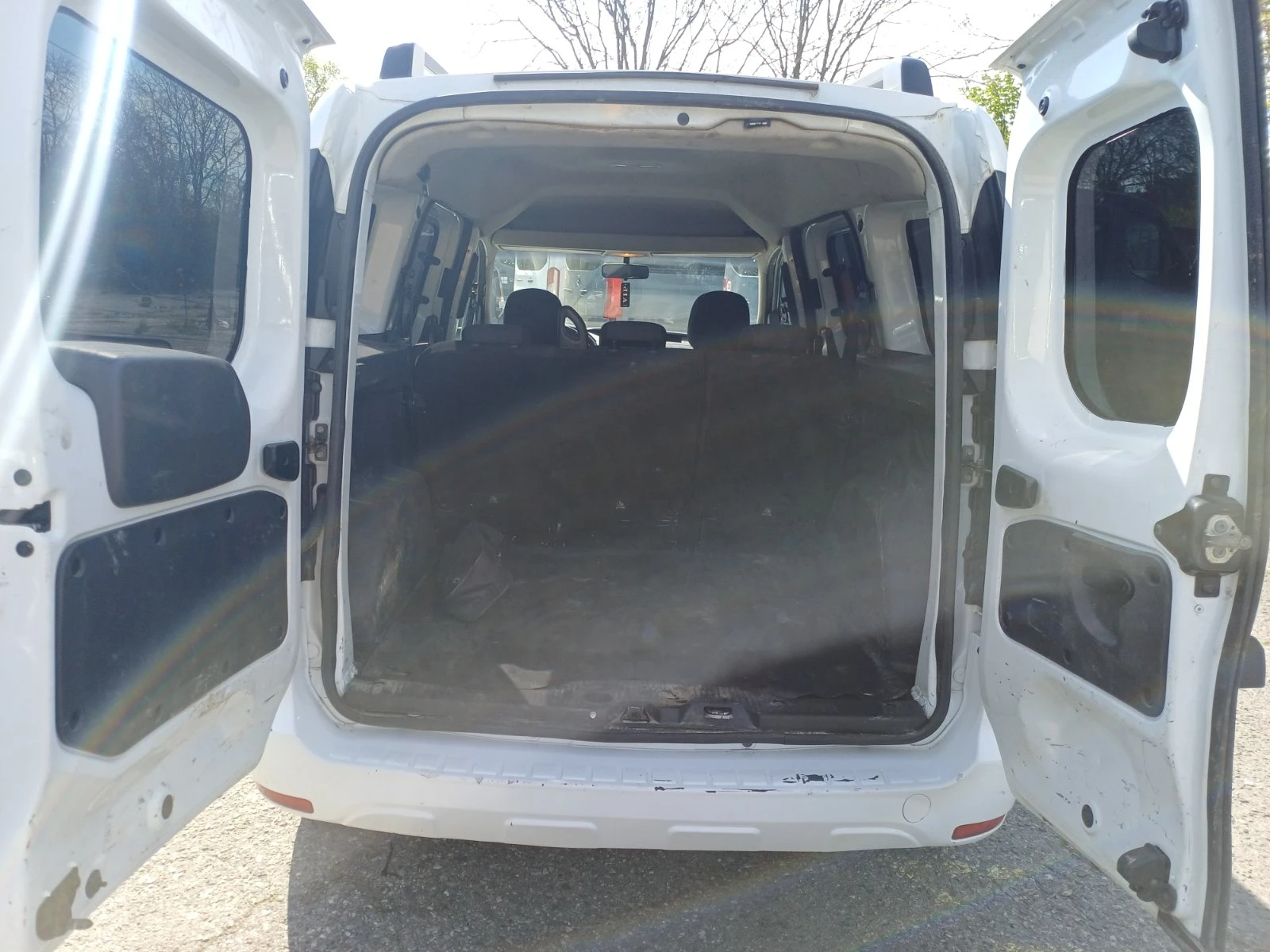 Dacia Dokker 1.5 dci, снимка 7 - Автомобили и джипове - 54329216