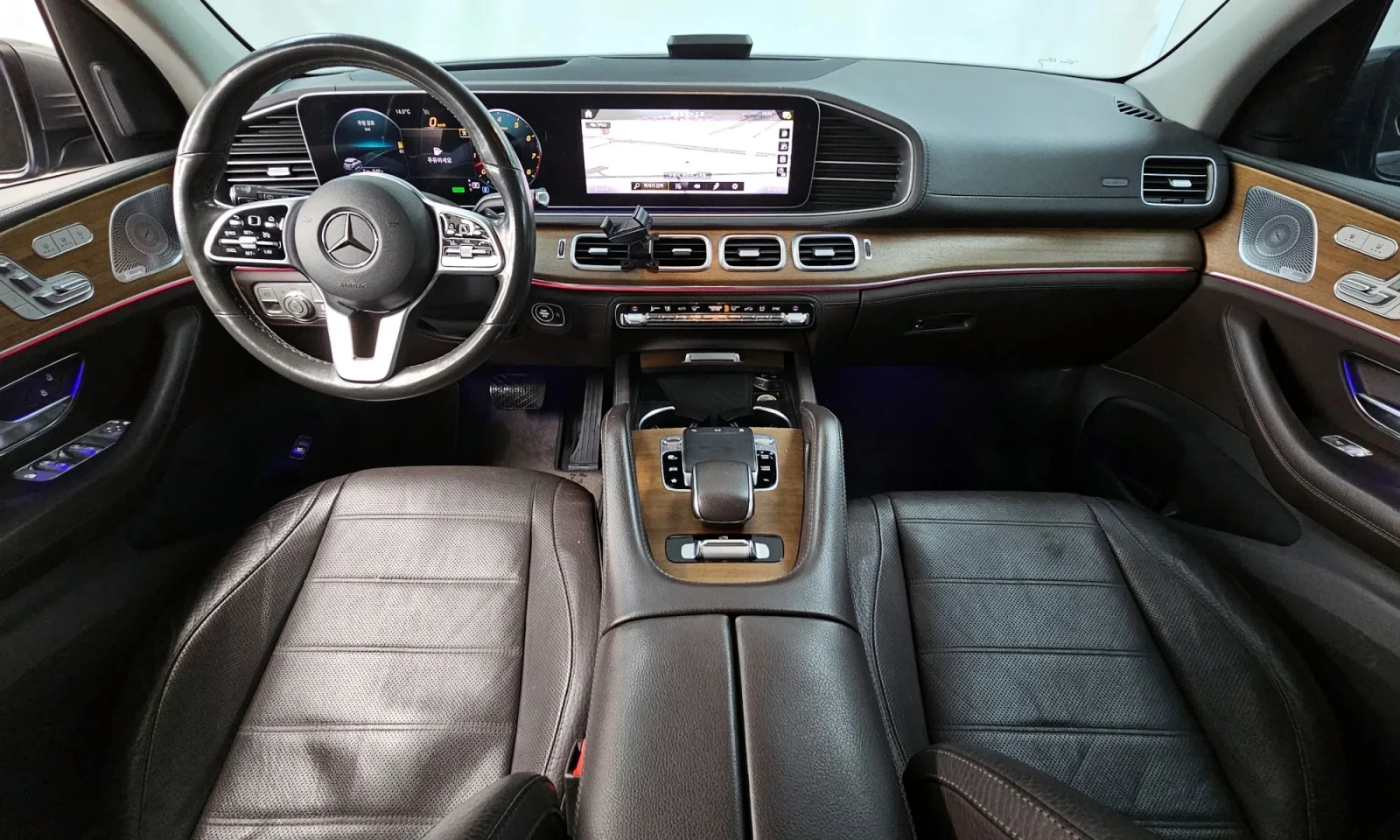 Mercedes-Benz GLE 450 4MATC, Distronic, HeadUP, Обдух., Burmaster, 360-к, снимка 6 - Автомобили и джипове - 54597556