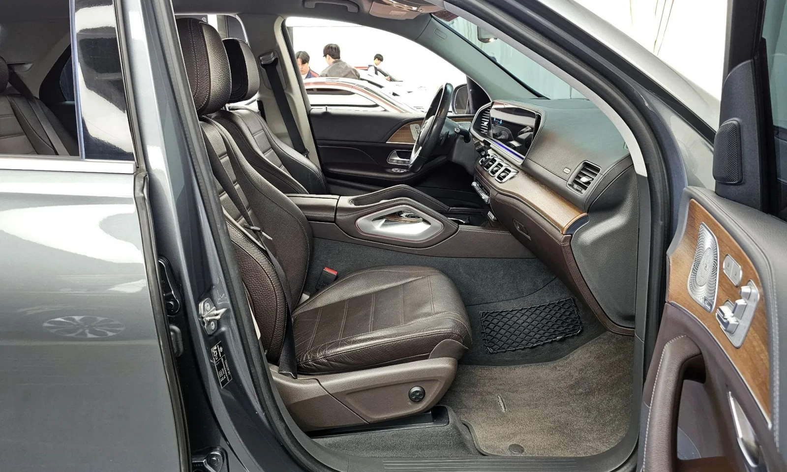 Mercedes-Benz GLE 450 4MATC, Distronic, HeadUP, Обдух., Burmaster, 360-к, снимка 9 - Автомобили и джипове - 54597556