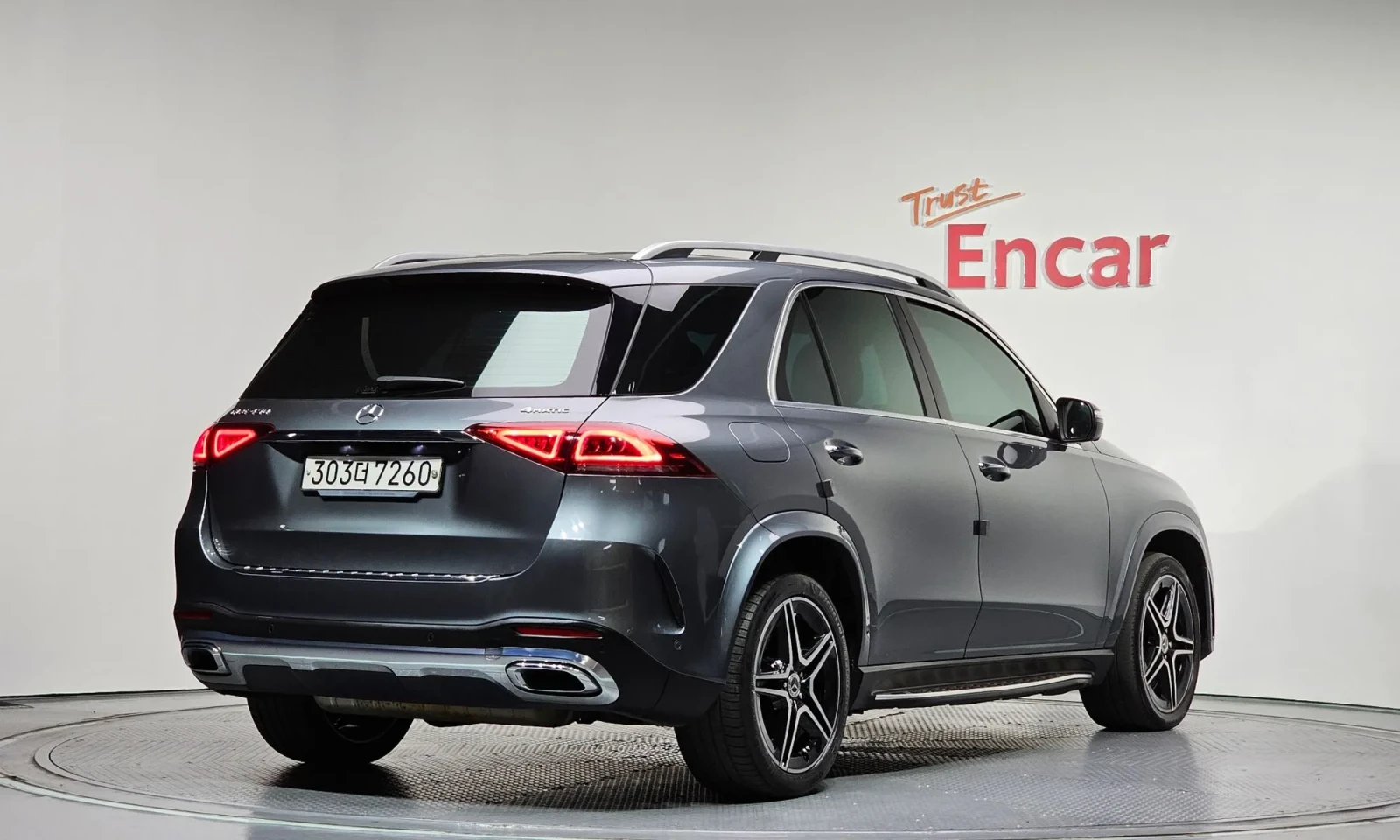 Mercedes-Benz GLE 450 4MATC, Distronic, HeadUP, Обдух., Burmaster, 360-к, снимка 2 - Автомобили и джипове - 54597556