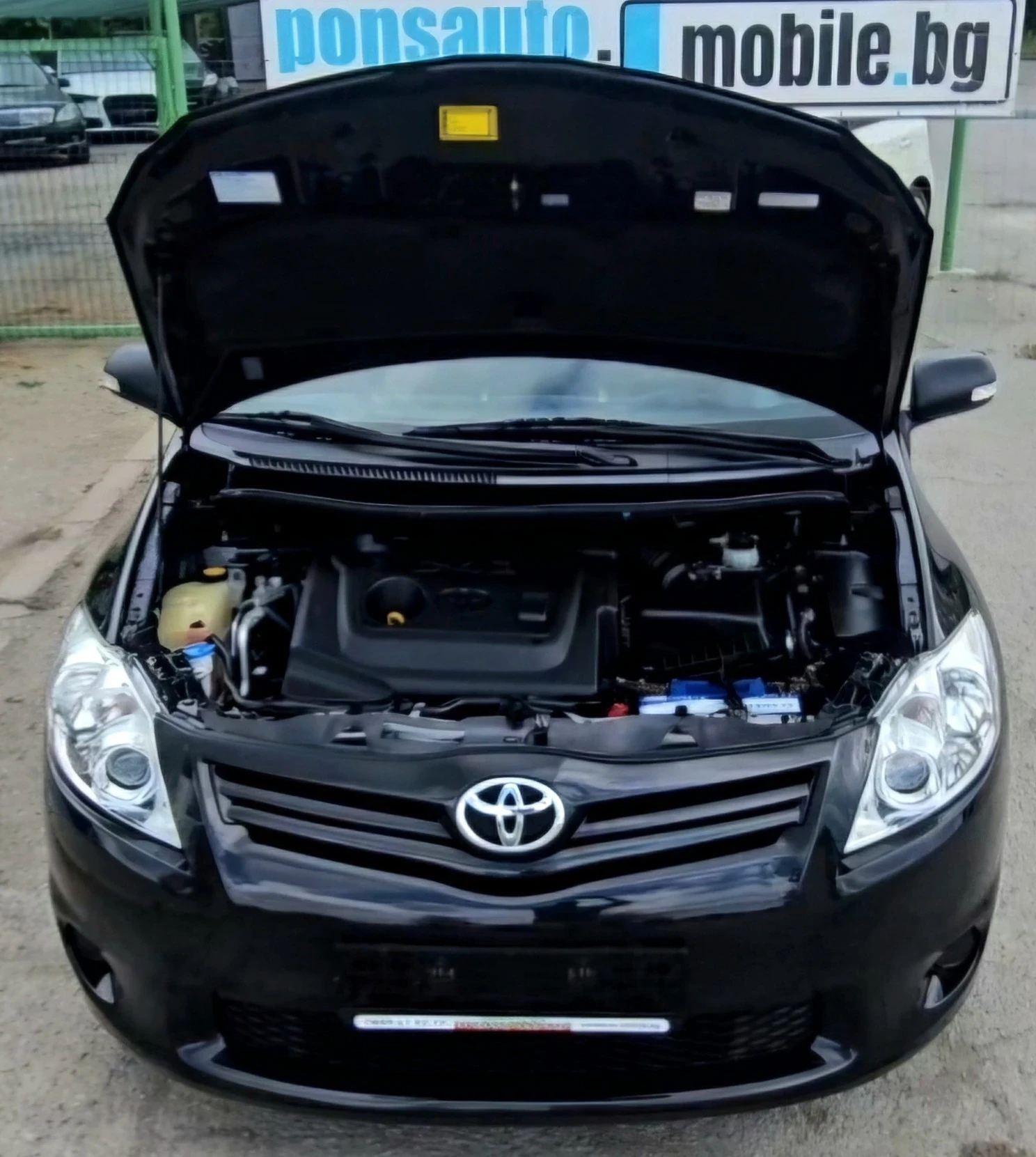 Toyota Auris 1.4D-4D/90к./6ск./FACELIFT, снимка 16 - Автомобили и джипове - 54643245