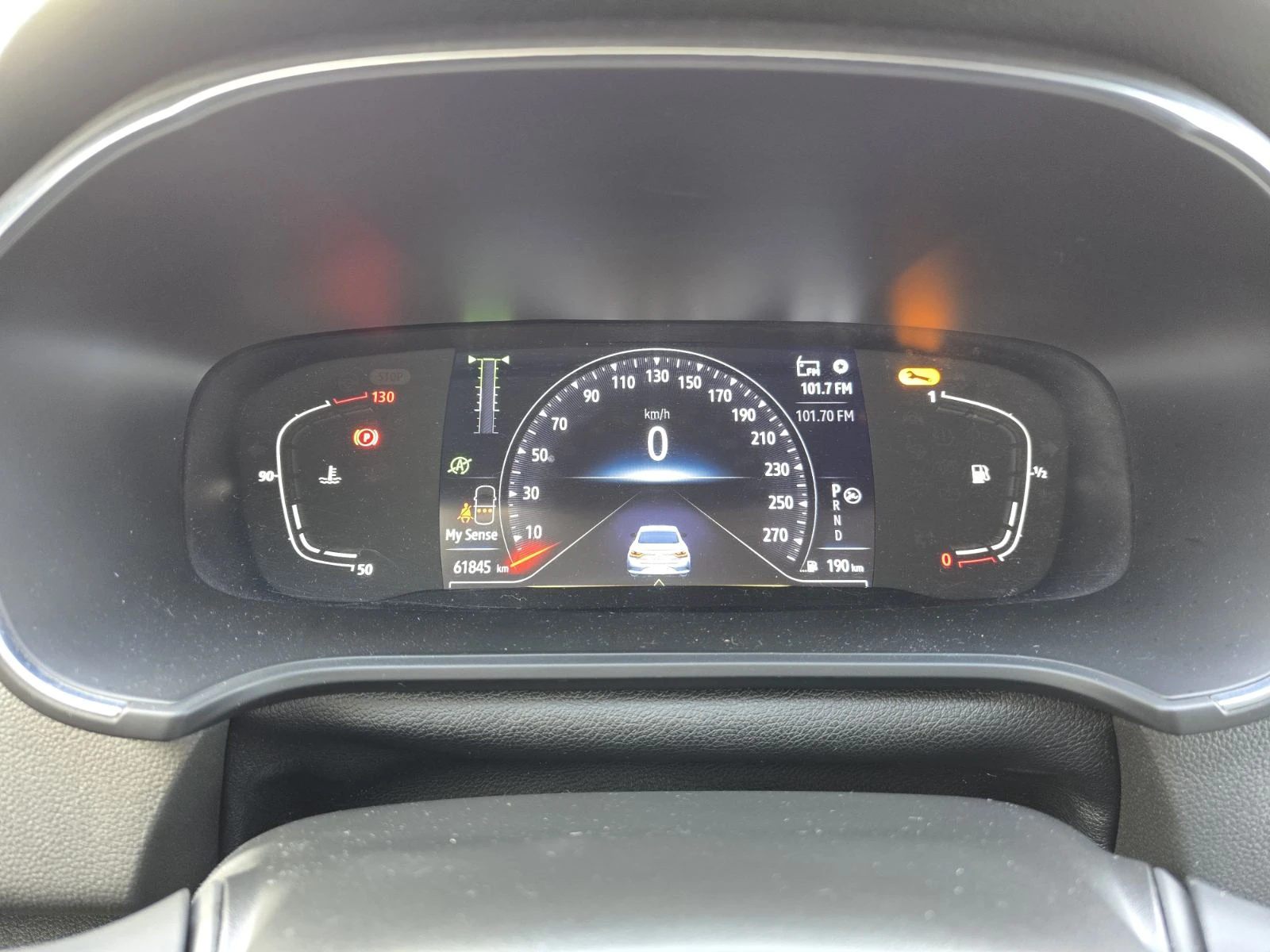 Renault Megane 1.3 TCe 140 EDC, снимка 8 - Автомобили и джипове - 55077674