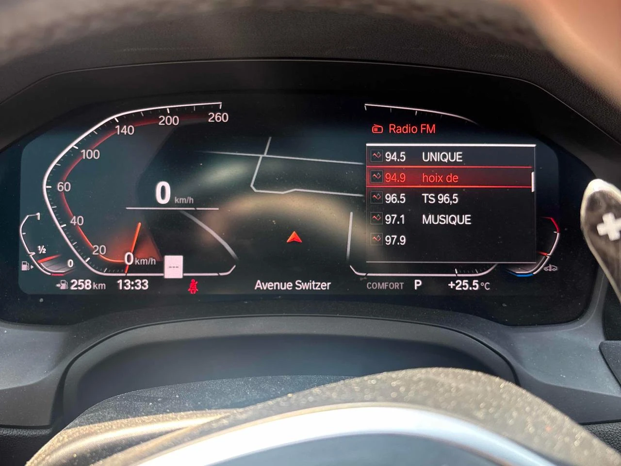 BMW 330 i xDrive/M-Performance/Shadow/БЕЗ ИНЦИДЕНТ, снимка 7 - Автомобили и джипове - 55321044