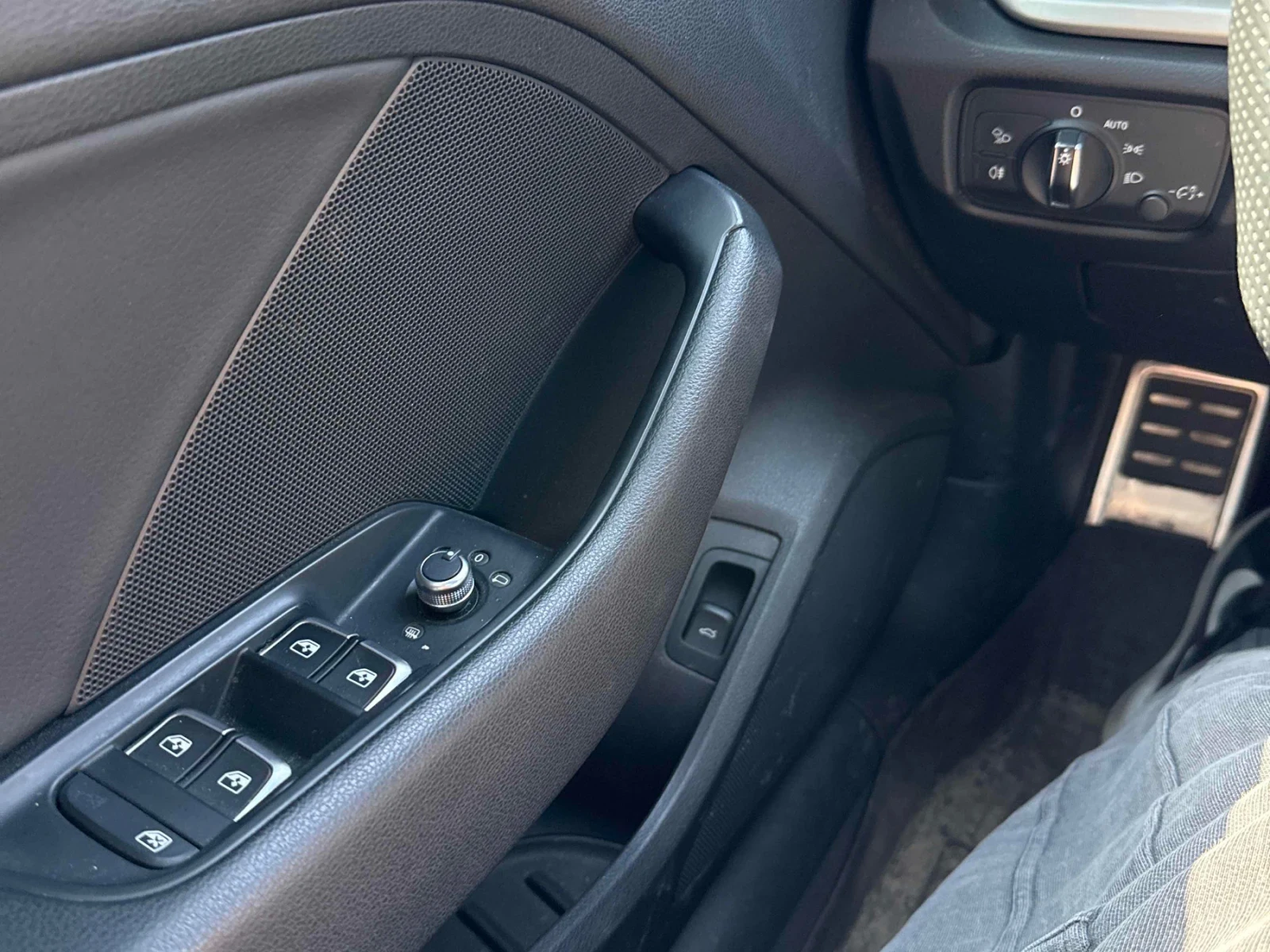 Audi S3 PROGRESSIV / KEYLESS / PODGREV/ CARFAX, снимка 13 - Автомобили и джипове - 55397909