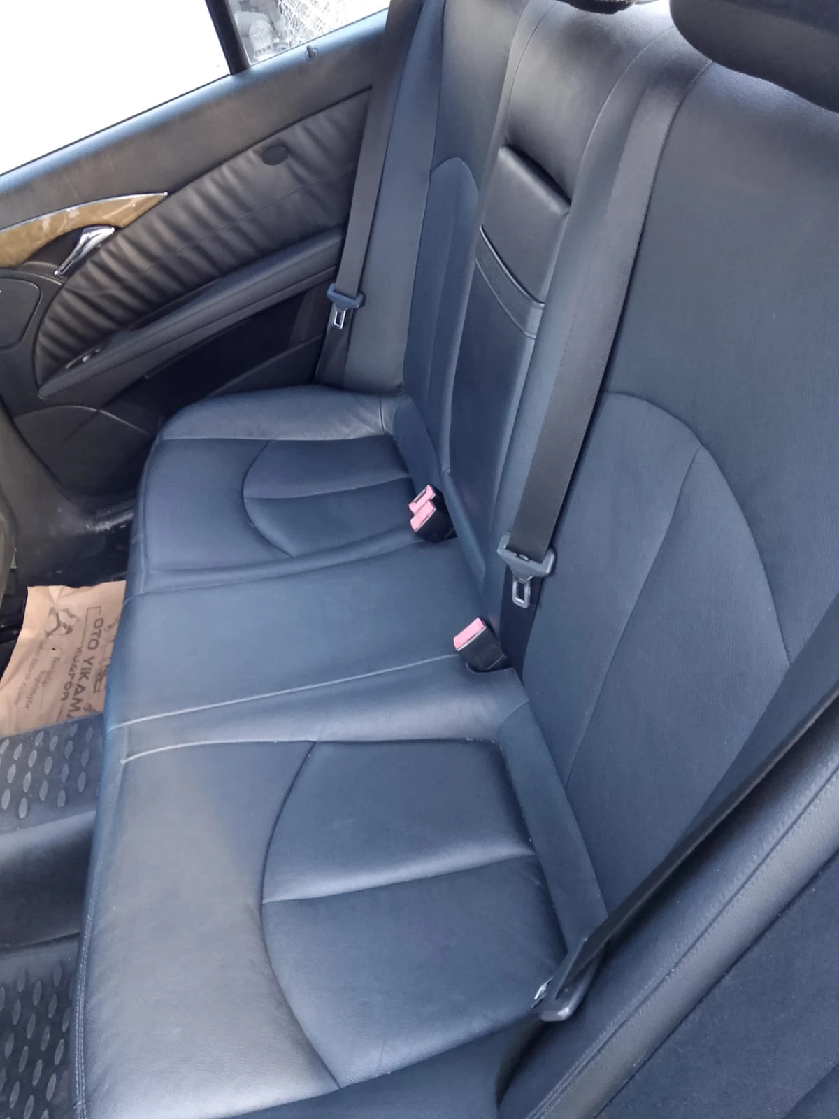 Mercedes-Benz E 320, снимка 5 - Автомобили и джипове - 55411289