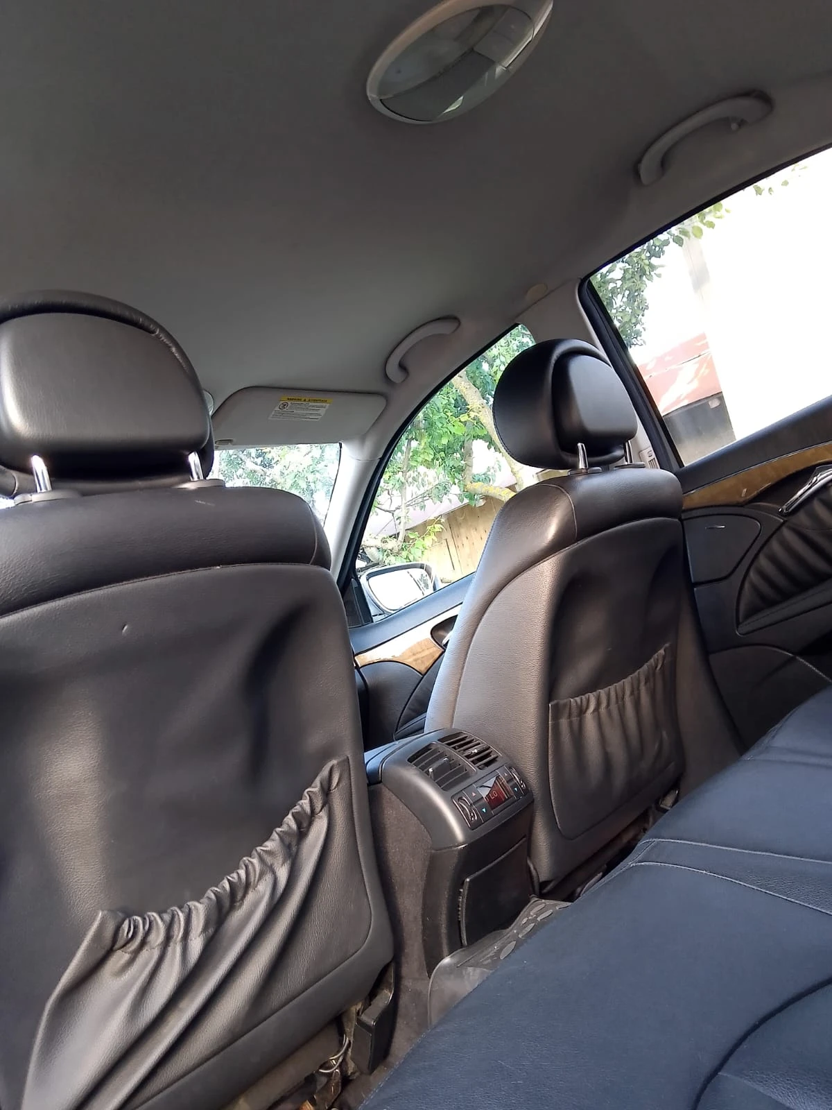 Mercedes-Benz E 320, снимка 8 - Автомобили и джипове - 55411289
