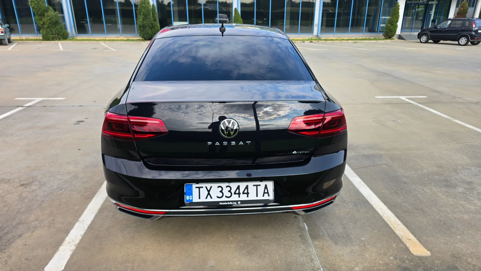 VW Passat, снимка 4 - Автомобили и джипове - 55658763