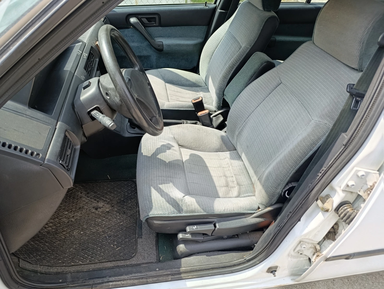 Fiat Tipo 1600 IE, снимка 11 - Автомобили и джипове - 55741464