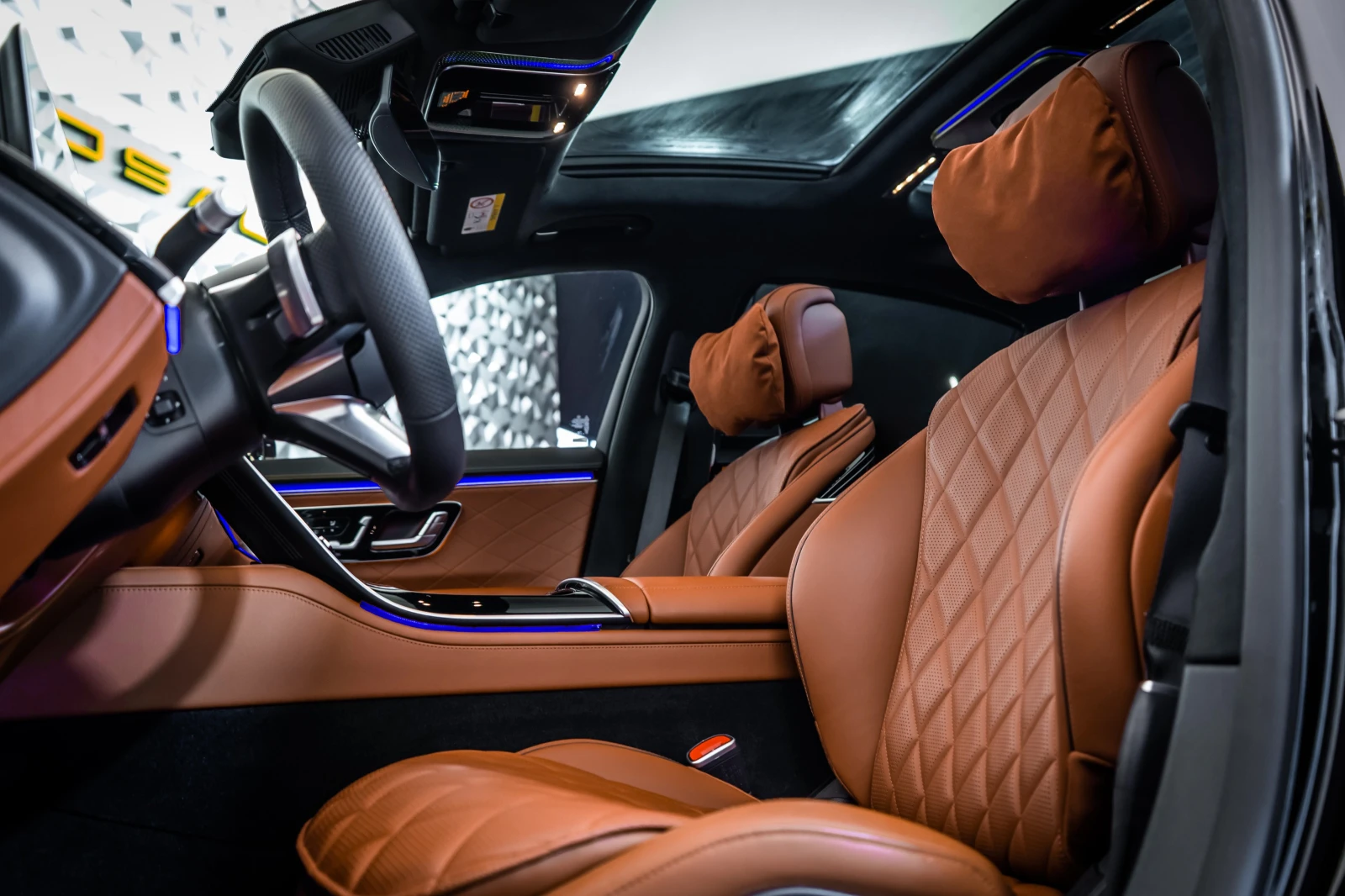 Mercedes-Benz S 450 d L 4M AMG* Pano* Burm* 360, снимка 12 - Автомобили и джипове - 56214747