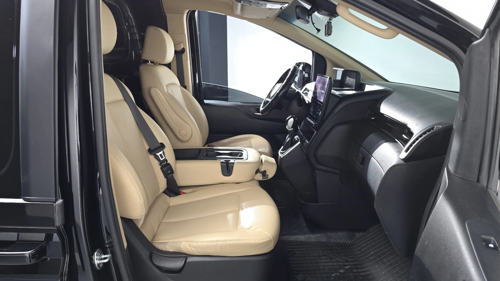 Hyundai Staria * MODERN* �������* �����* �����������*  | Mobile.bg � ����������� 6