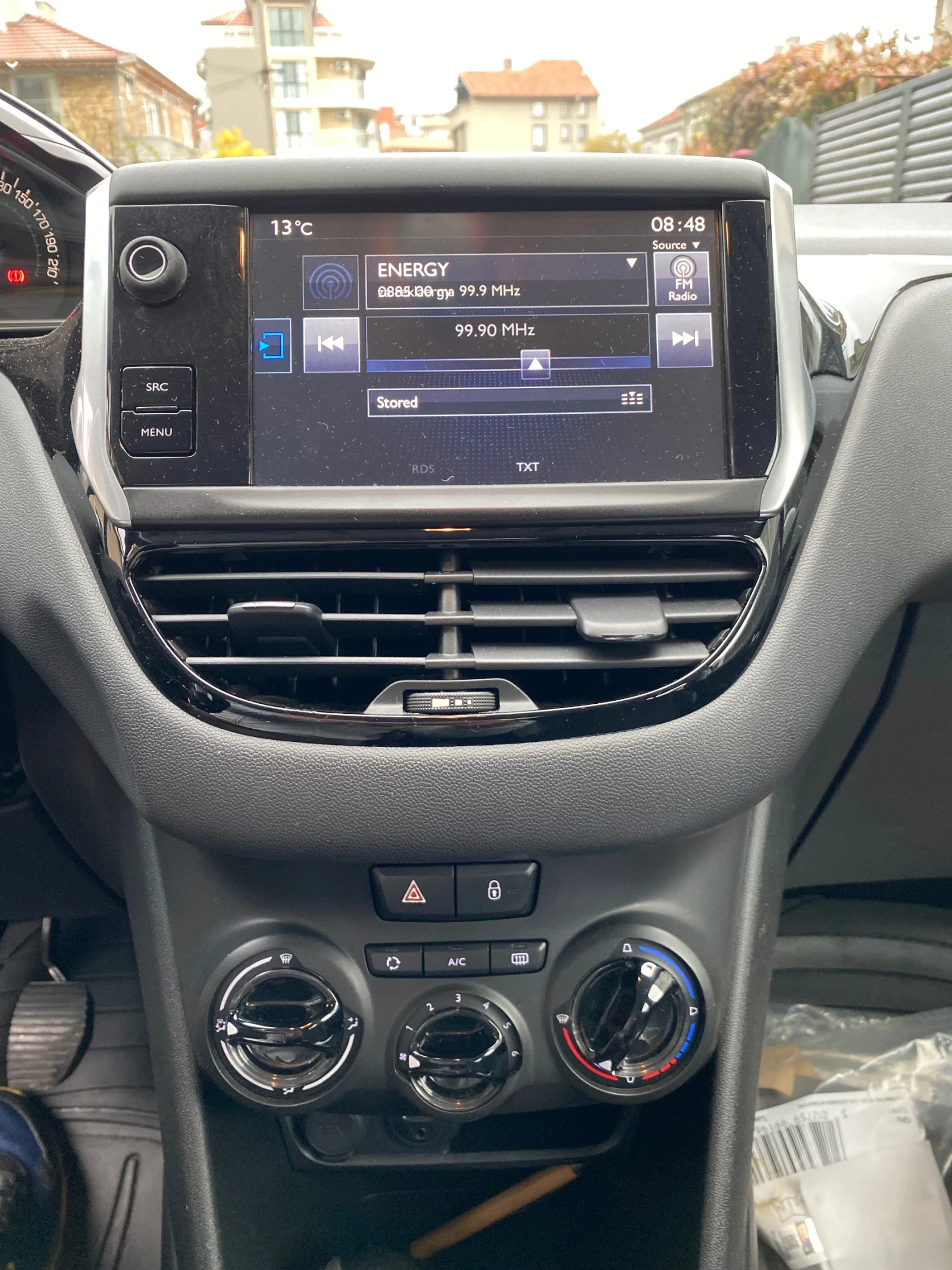 Peugeot 208 Active 1.6 HDi, снимка 7 - Автомобили и джипове - 56691695