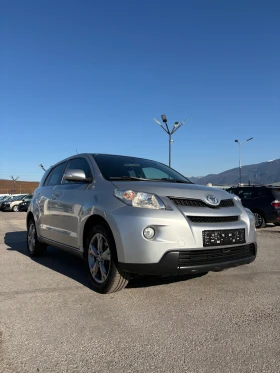 Toyota Urban Cruiser D-4d 4x4, снимка 1