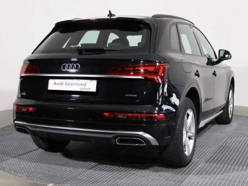 Audi Q5 40TDI Quattro S Line/Дигитално/Памет , снимка 3 - Автомобили и джипове - 49405116