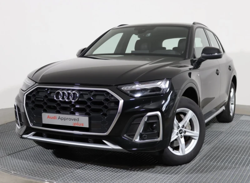 Audi Q5 40TDI Quattro S Line/Дигитално/Памет , снимка 1 - Автомобили и джипове - 49405116