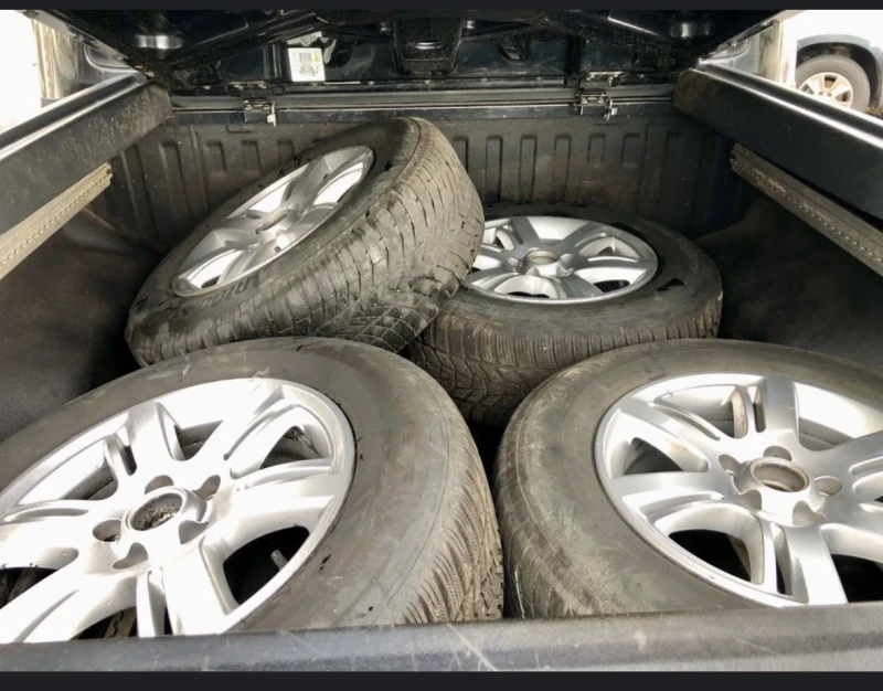 VW Amarok 2.0 TDI, снимка 8 - Автомобили и джипове - 52772888